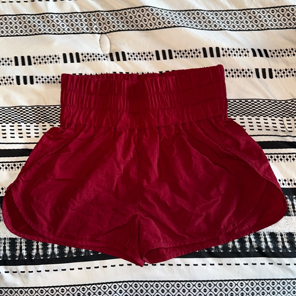Women’s athletic high rise shorts
